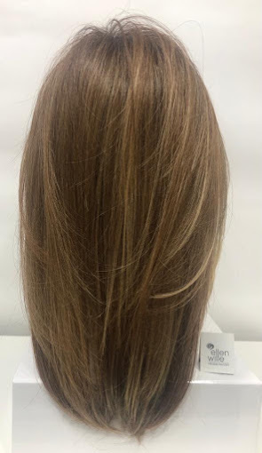Peluca castaña con mechas